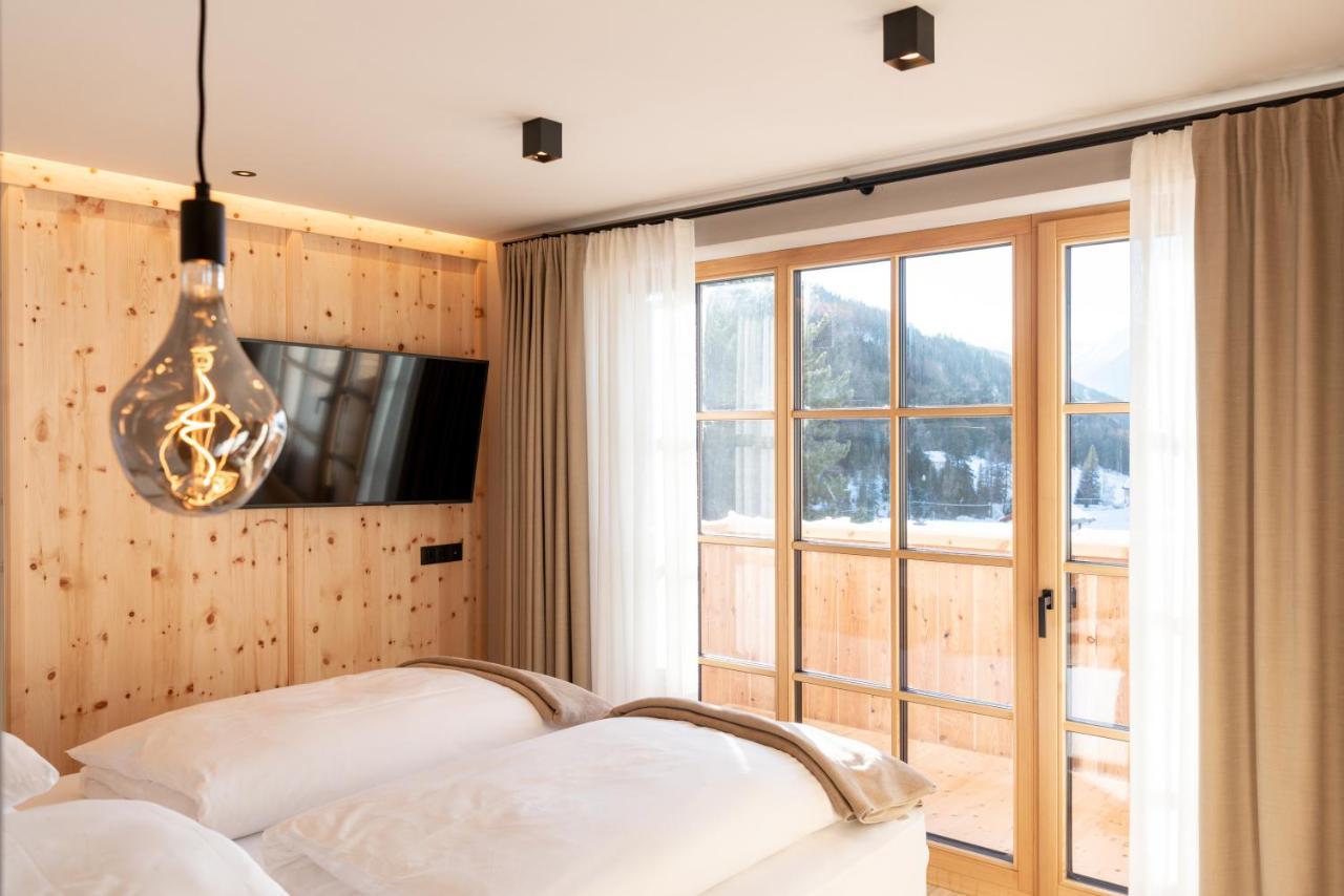 Penserhof - Alpine Hotel & Restaurant エクステリア 写真