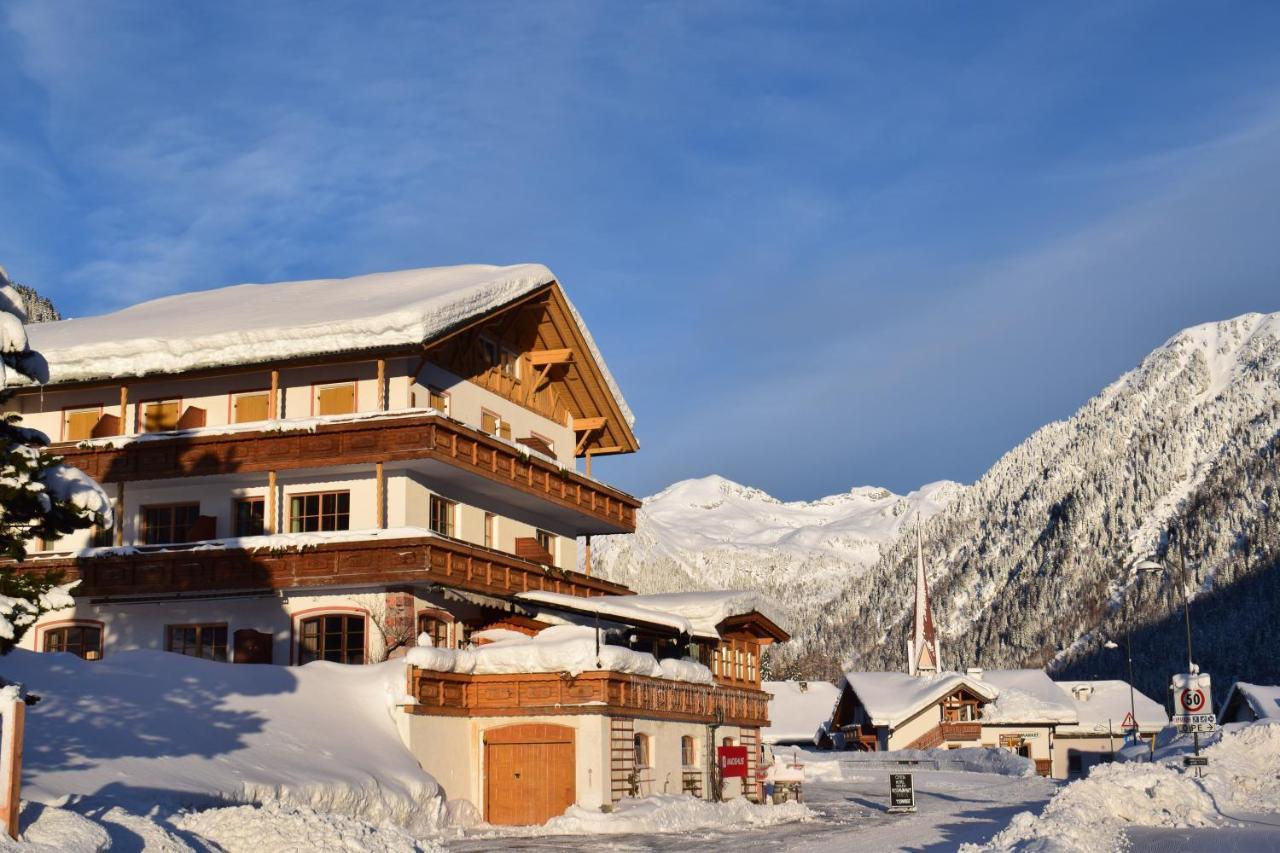 Penserhof - Alpine Hotel & Restaurant エクステリア 写真